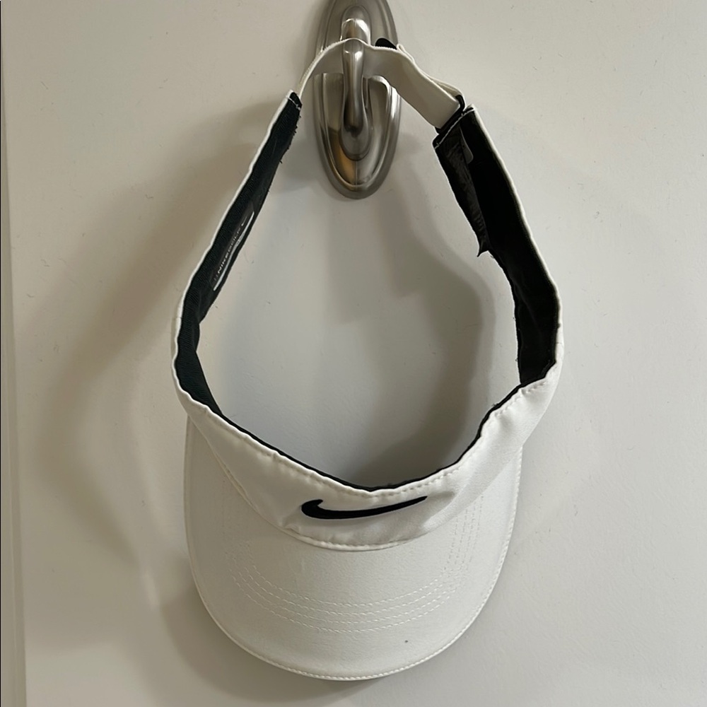 Nike Golf White Visor